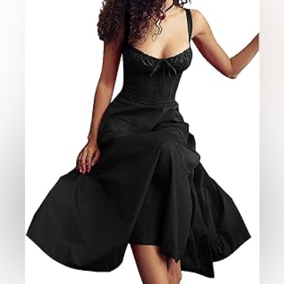 House of CB Carmen dress lookalike: midi sleeveless black dress with slit - Picture 4 of 9